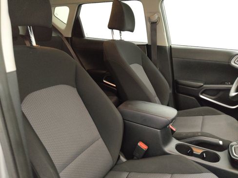 Used 2022 Kia Soul LX FWD image 21