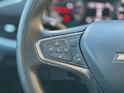 Used 2024 Chevrolet Malibu LT image 34