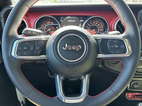 Used 2023 Jeep Wrangler Unlimited Rubicon w/ Cold Weather Group image 8