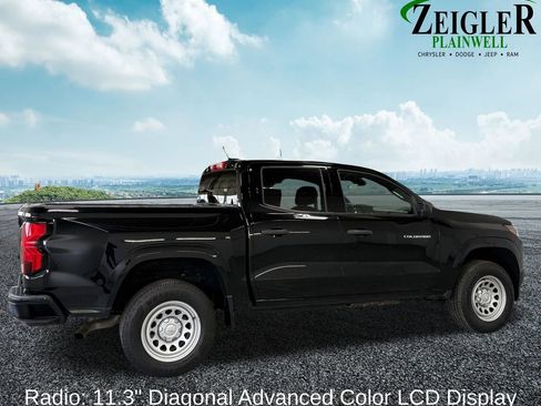 Used 2023 Chevrolet Colorado W/T RWD image 6