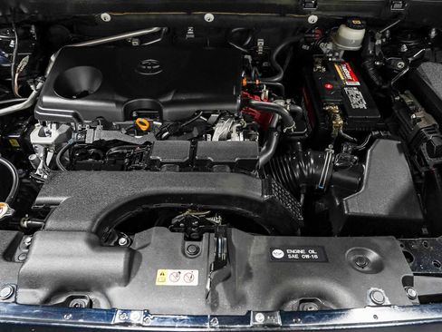 Certified 2021 Toyota RAV4 Limited FWD image 29