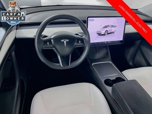 Used 2024 Tesla Model Y Long Range AWD/4WD image 22