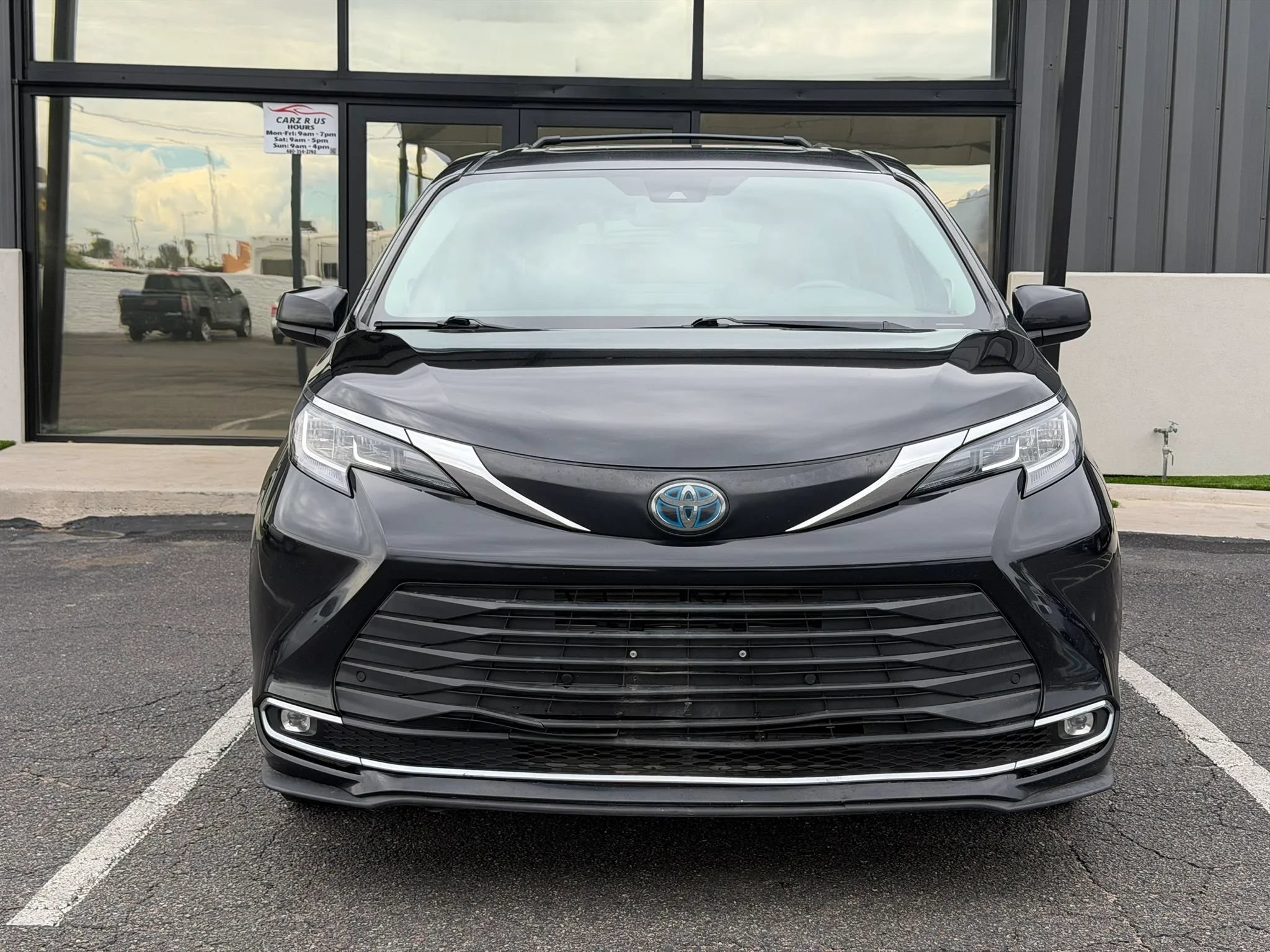 Used 2022 Toyota Sienna XLE w/ XLE Plus Package FWD image 15