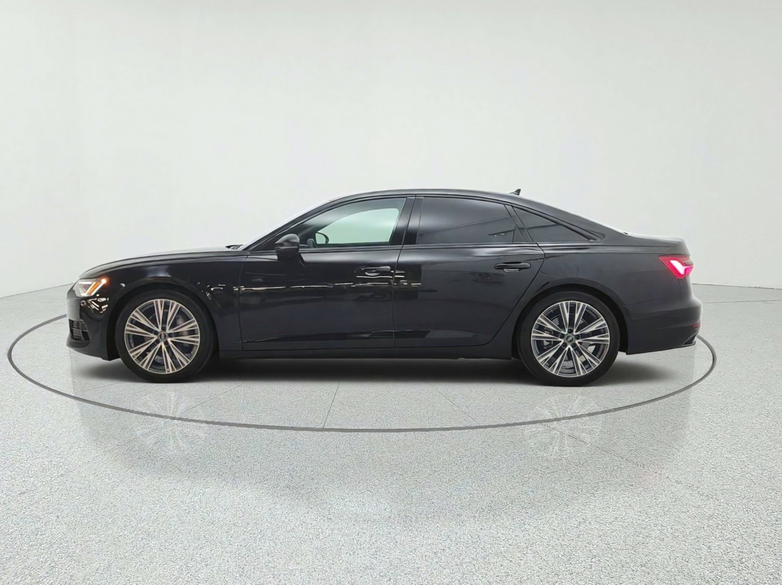 Used 2024 Audi A6 Premium Plus w/ Premium Plus Package AWD/4WD image 8