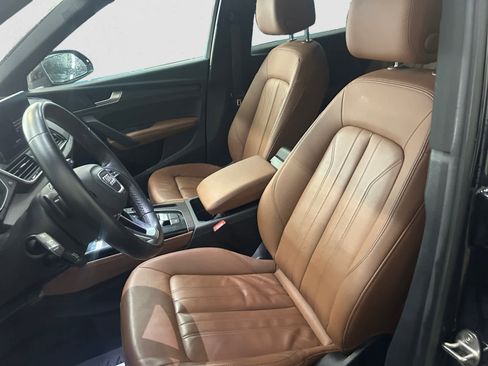 Used 2022 Audi Q5 2.0T Premium Plus w/ Premium Plus Package image 7