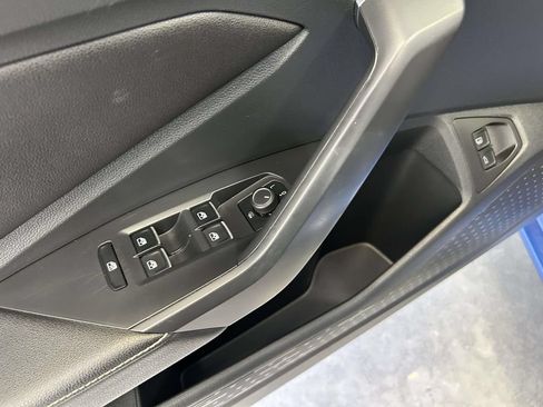 Used 2024 Volkswagen Jetta SE FWD image 18