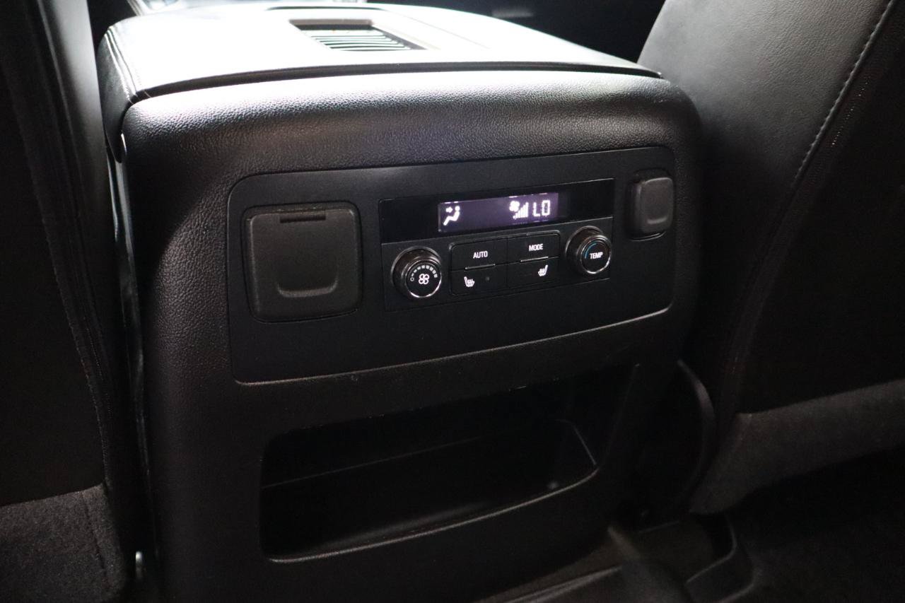 Used 2018 GMC Yukon Denali AWD/4WD image 28