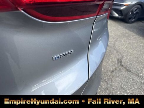 Used 2023 Hyundai Santa Fe SEL image 6