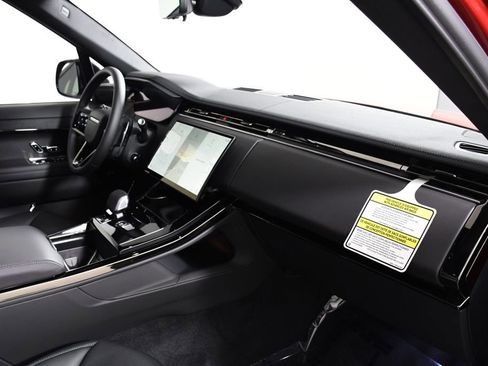 Used 2026 Land Rover Range Rover Sport Dynamic SE image 18