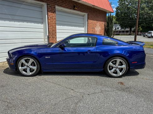 Used 2014 Ford Mustang GT Premium w/ GT Track Package RWD image 19