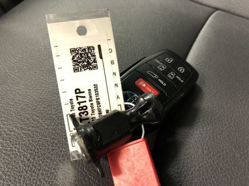 Used 2023 Toyota Sienna XSE w/ XSE Plus Package AWD/4WD image 32
