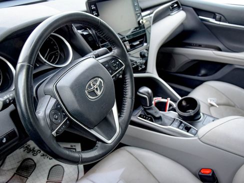 Used 2023 Toyota Camry XLE w/ Cold Weather Package FWD image 22