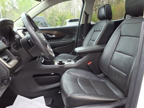 Used 2018 GMC Terrain Denali w/ LPO, 'HIT The Road' Package AWD/4WD image 13