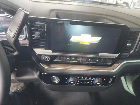 Used 2023 Chevrolet Silverado 1500 LT image 5