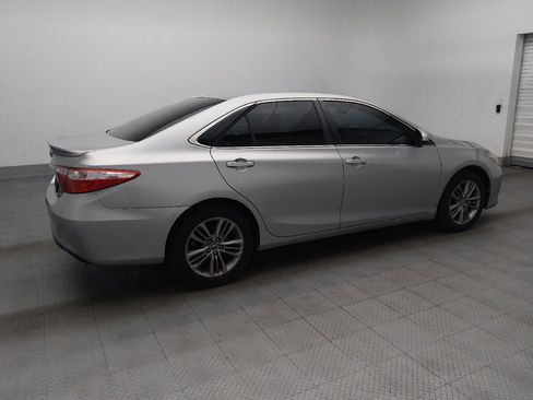 Used 2015 Toyota Camry SE FWD image 10