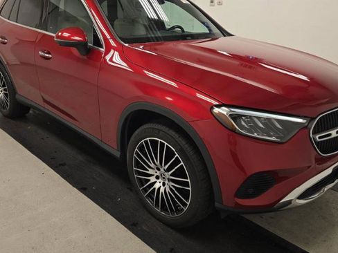 Used 2023 Mercedes-Benz GLC 300 w/ Exclusive Trim Package image 3