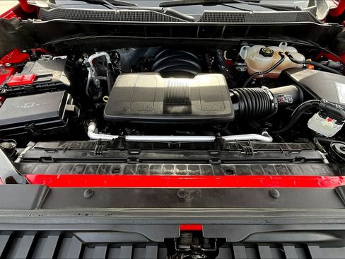 Used 2021 Chevrolet Silverado 1500 LT AWD/4WD image 31