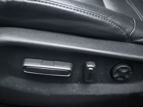 Used 2021 Honda CR-V Touring image 18