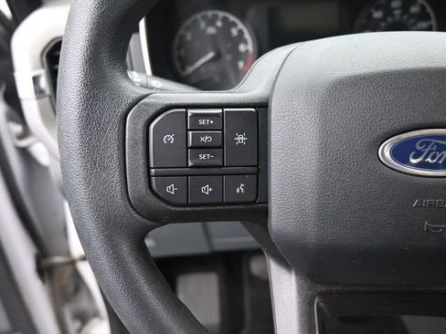 Used 2022 Ford F150 XLT image 31