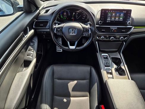 Used 2022 Honda Accord Sport image 11