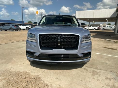 Used 2021 Lincoln Navigator L Black Label w/ Cargo Convenience Package image 23