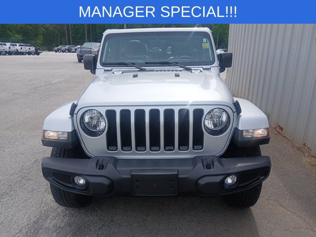 Used 2023 Jeep Wrangler Unlimited Sahara AWD/4WD image 6