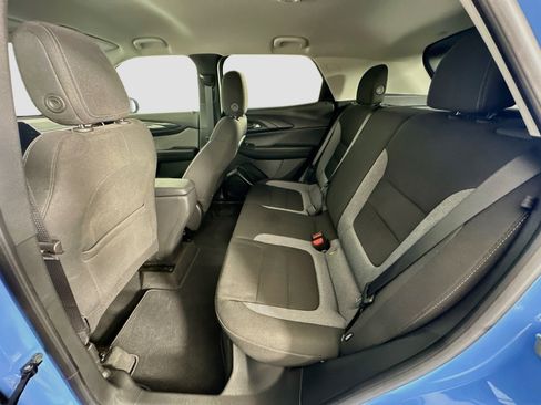 Used 2024 Chevrolet TrailBlazer LT FWD image 25