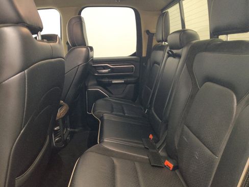 Used 2020 RAM 1500 Laramie AWD/4WD image 18