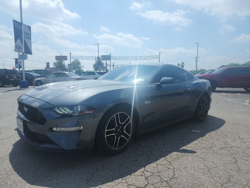 Used 2022 Ford Mustang GT Premium RWD image 7