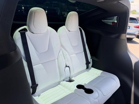 Used 2020 Tesla Model X Performance AWD/4WD image 24