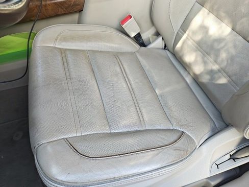 Used 2019 GMC Yukon XL Denali w/ Open Road Package image 4