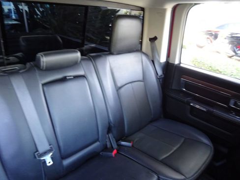 Used 2019 RAM 1500 Laramie w/ Convenience Group RWD image 18