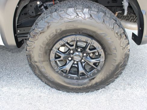 Used 2023 Ford F150 Raptor w/ Equipment Group 802A Raptor R AWD/4WD image 14