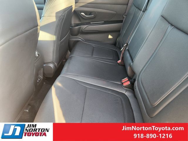 Used 2025 Hyundai Santa Cruz SEL FWD image 29