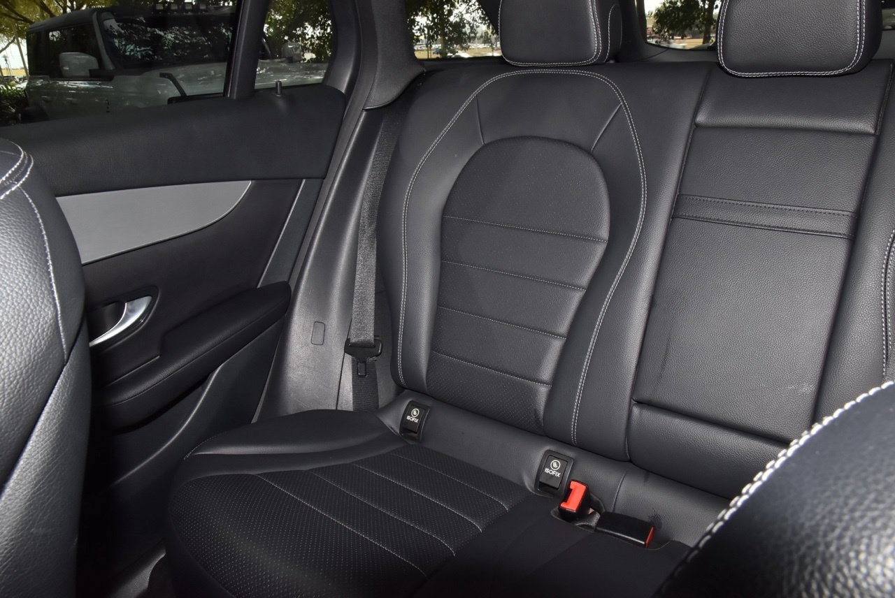 Used 2019 Mercedes-Benz GLC 300 image 19