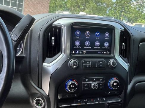 Used 2021 Chevrolet Silverado 1500 LT Trail Boss image 10