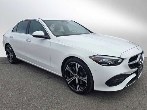 Used 2025 Mercedes-Benz C 300 Sedan image 7