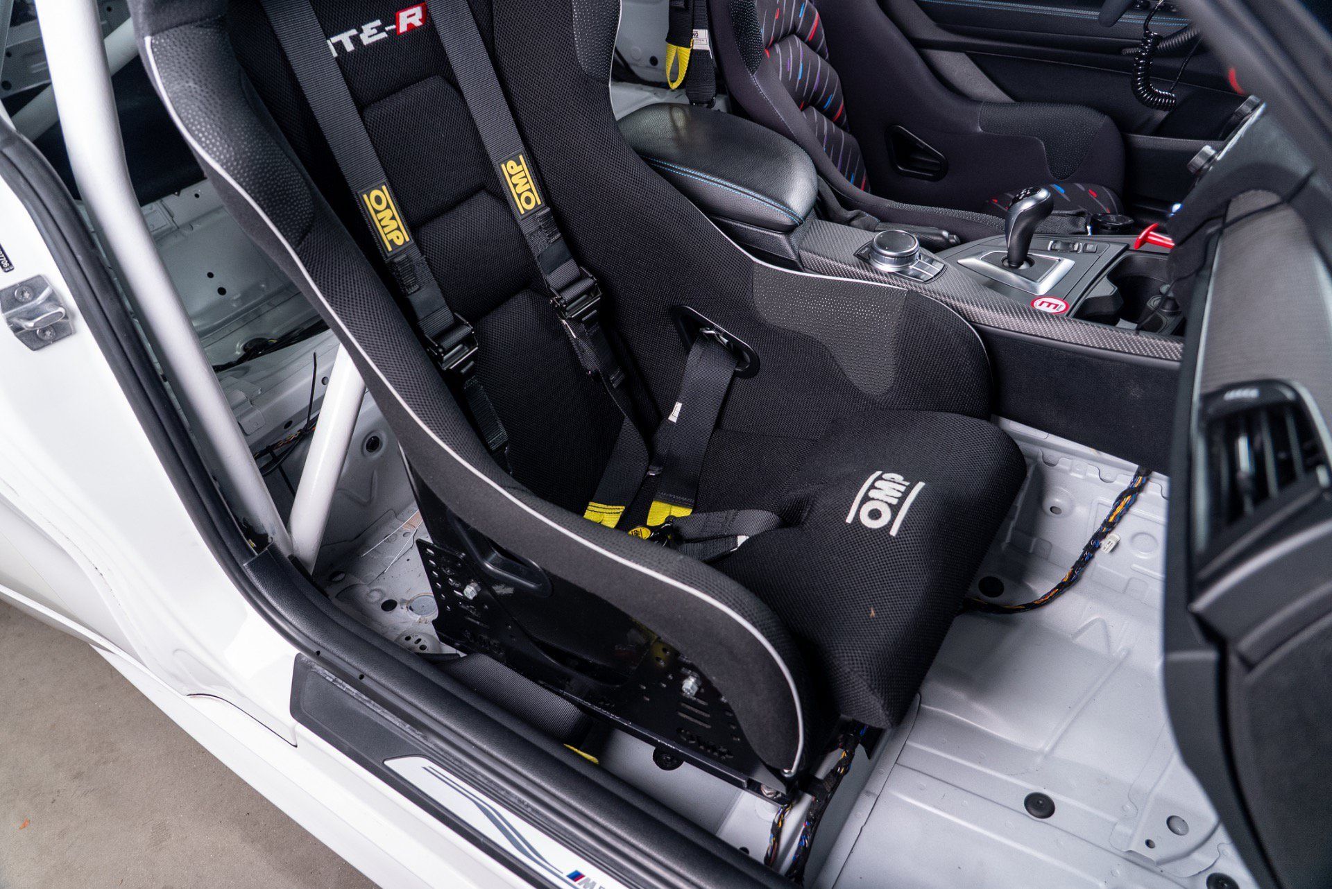 Used 2017 BMW M2 RWD image 70