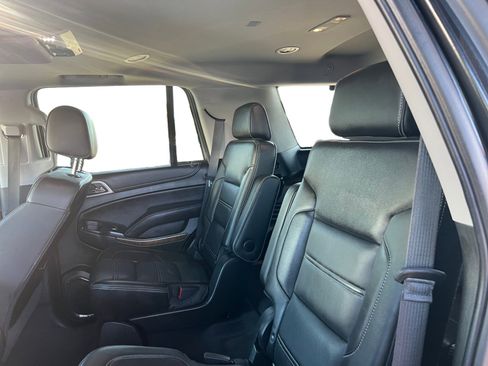 Used 2019 GMC Yukon Denali w/ Denali Ultimate Package image 11