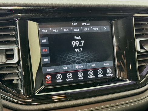 Used 2021 Dodge Durango SXT AWD/4WD image 14