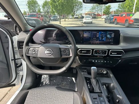New 2026 Nissan Sentra SV w/ SV Convenience Package FWD image 22