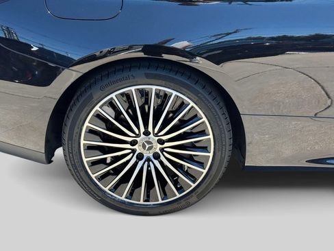 Used 2024 Mercedes-Benz CLE 300 4MATIC Coupe image 9