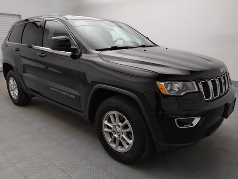 Used 2018 Jeep Grand Cherokee Laredo AWD/4WD image 11