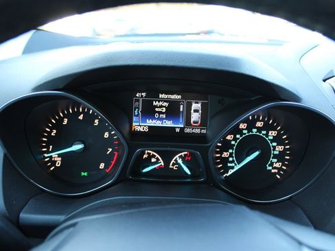 Used 2014 Ford Escape Titanium image 20