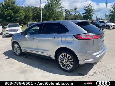Used 2021 Ford Edge Titanium w/ Equipment Group 301A FWD image 3