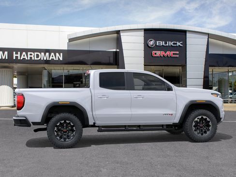 New 2026 GMC Canyon AT4 image 5