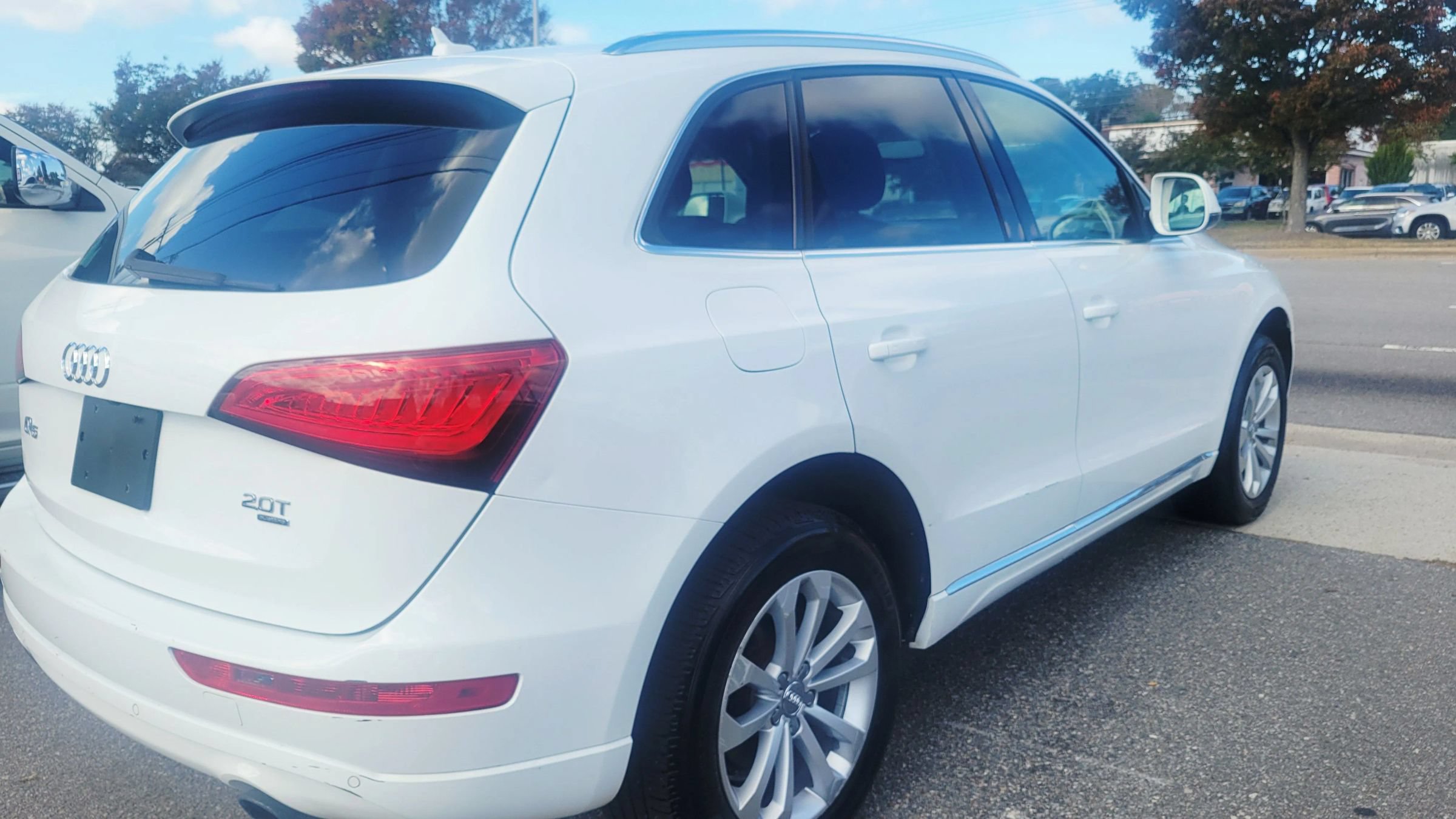 Used 2013 Audi Q5 2.0T Premium Plus w/ Premium Plus Pkg AWD/4WD image 5