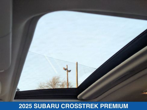 Certified 2025 Subaru Crosstrek 2.0i Premium image 29