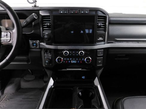 Used 2024 Ford F350 Platinum AWD/4WD image 47