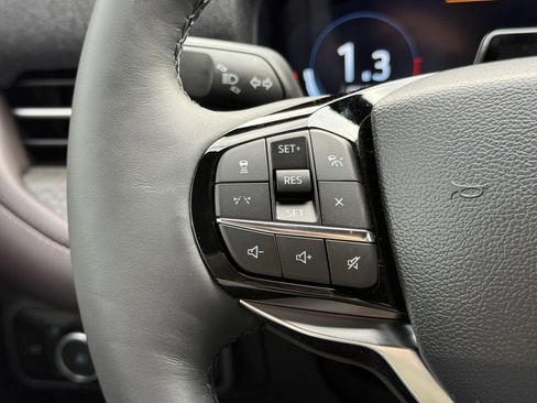 New 2026 Ford Explorer Platinum image 42